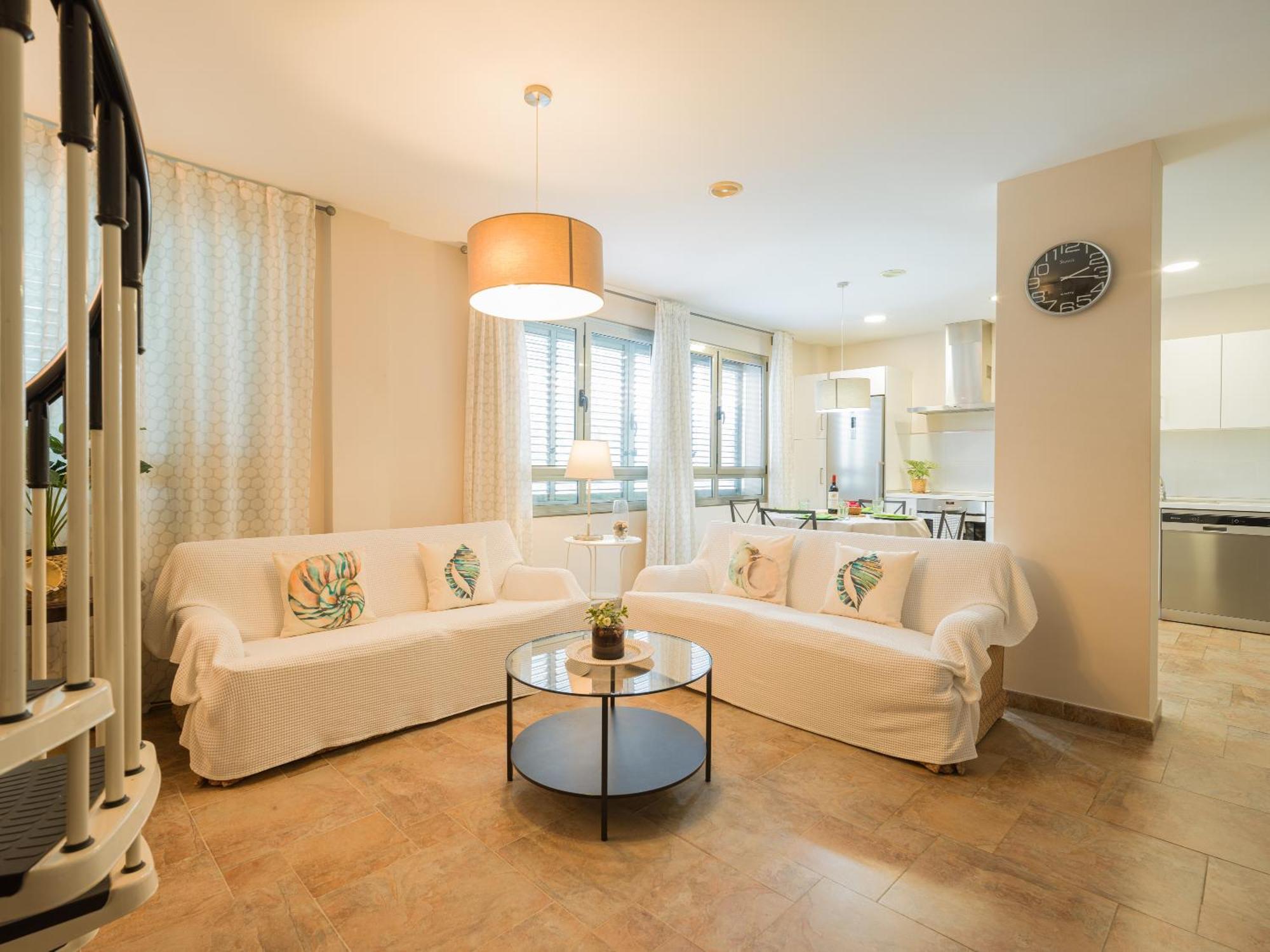 City Family Avatar Duplex Near The Beach Las Palmas de Gran Canaria Exterior foto
